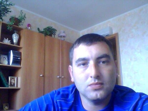   ,   Pawel, 44 ,   