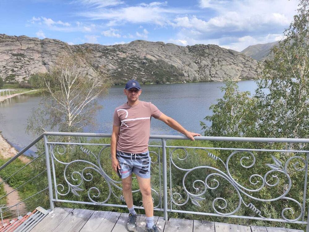  53321249  , 37 ,    -