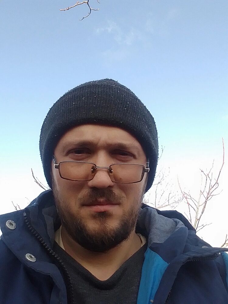  46529849  , 33 ,    