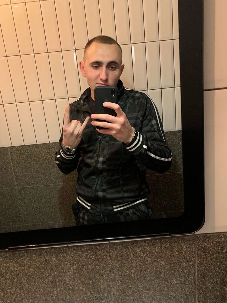  42390499  , 25 ,    