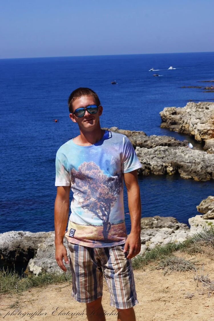  26877719  Boris, 30 ,    