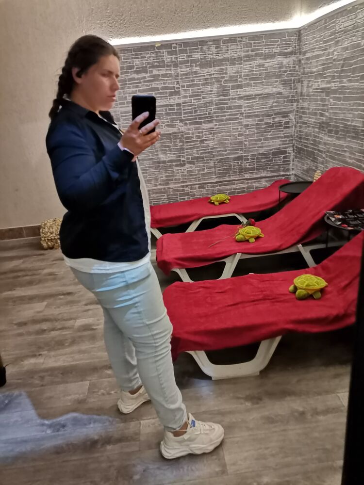  44142109  , 24 ,    
