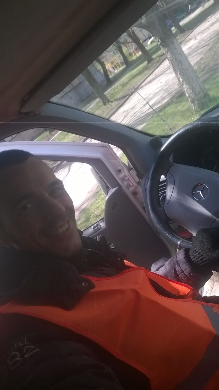  24928529  , 42 ,     