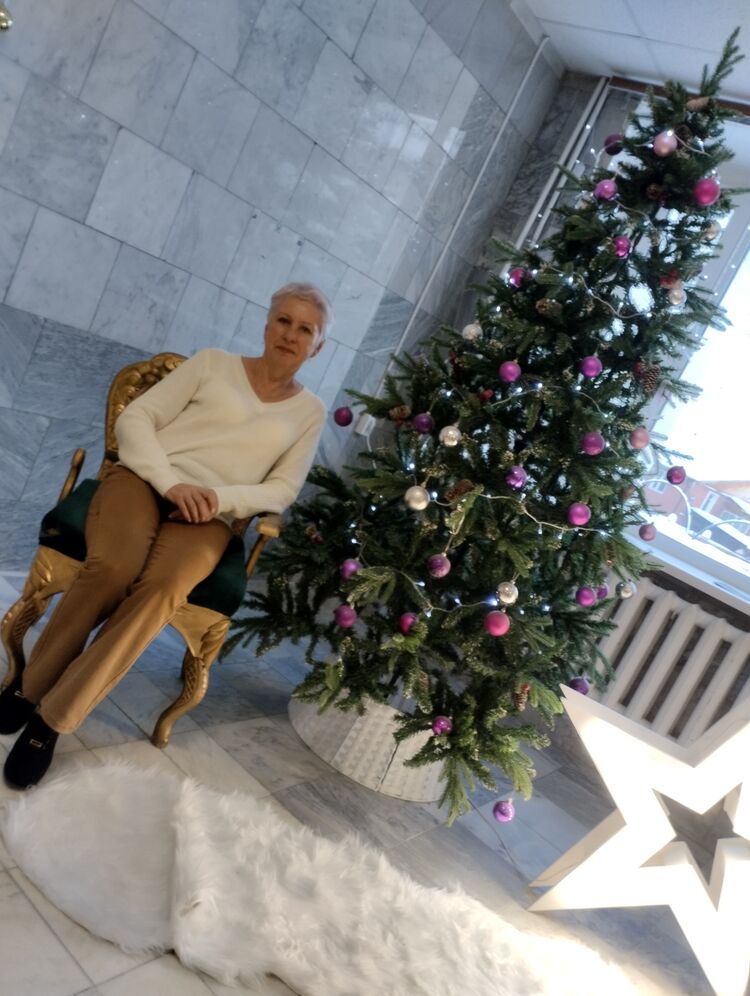  53756519  , 64 ,    -