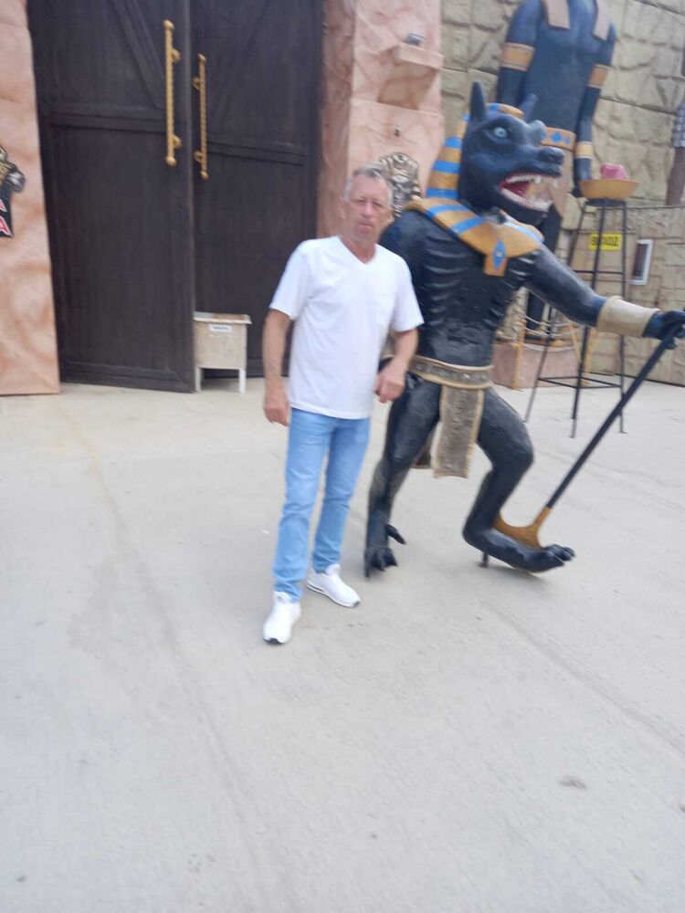  35520779  , 61 ,    