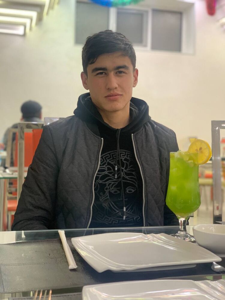  ,   Ali, 24 ,     , c 