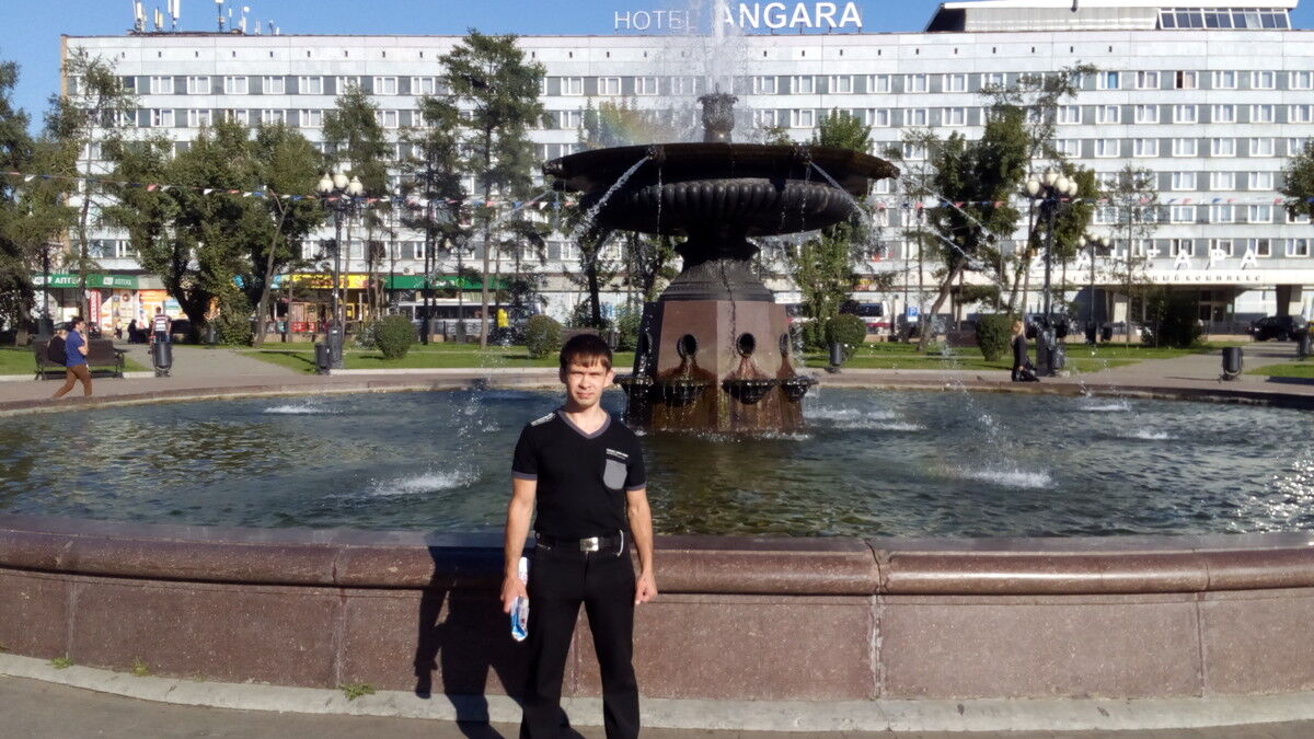  8103729  Wowka, 41 ,    