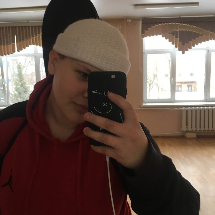 ���� 25655819 ������� ��������, 22 ����, ���� ���������� � �����-����������