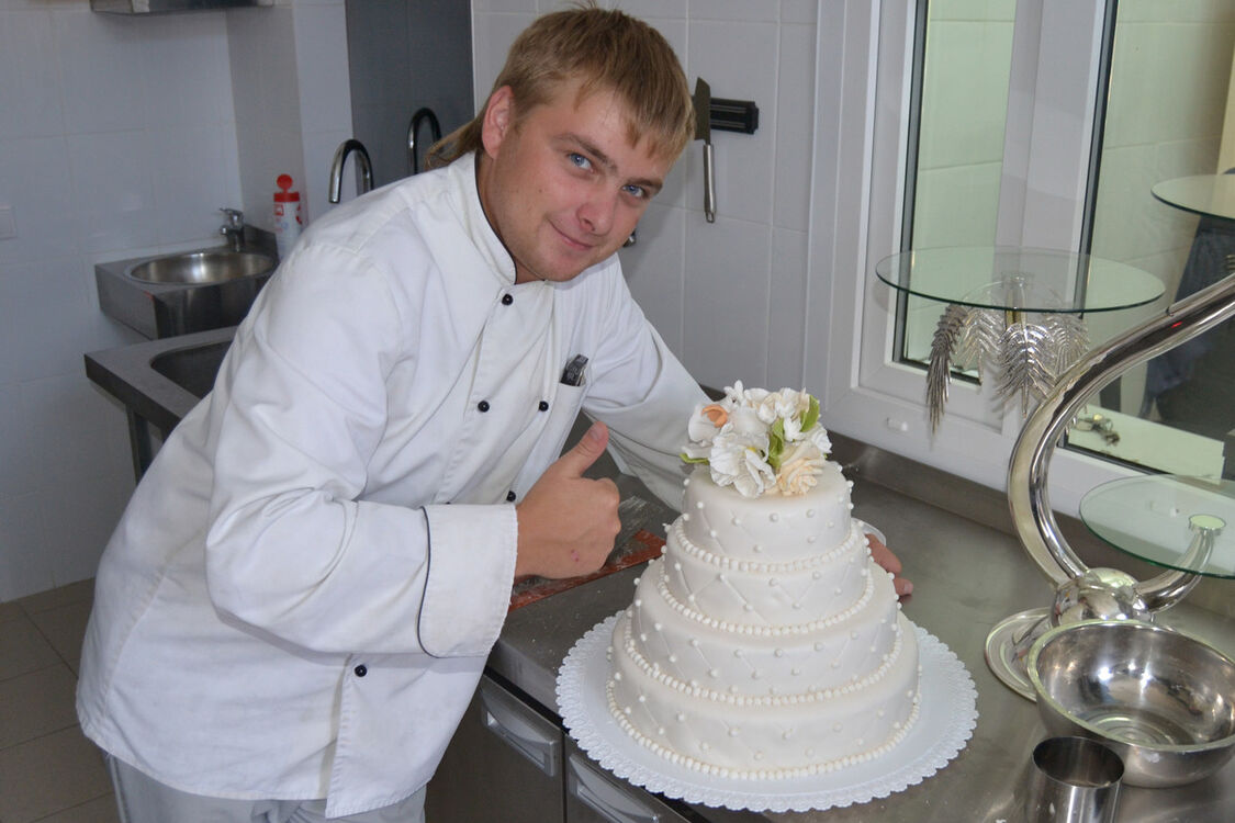 ���� 8381999 ������� �����, 42 ����, ���� ���������� � ����������