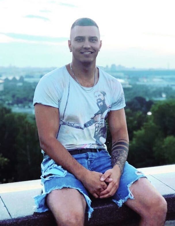  --,   Michael, 29 ,   ,   