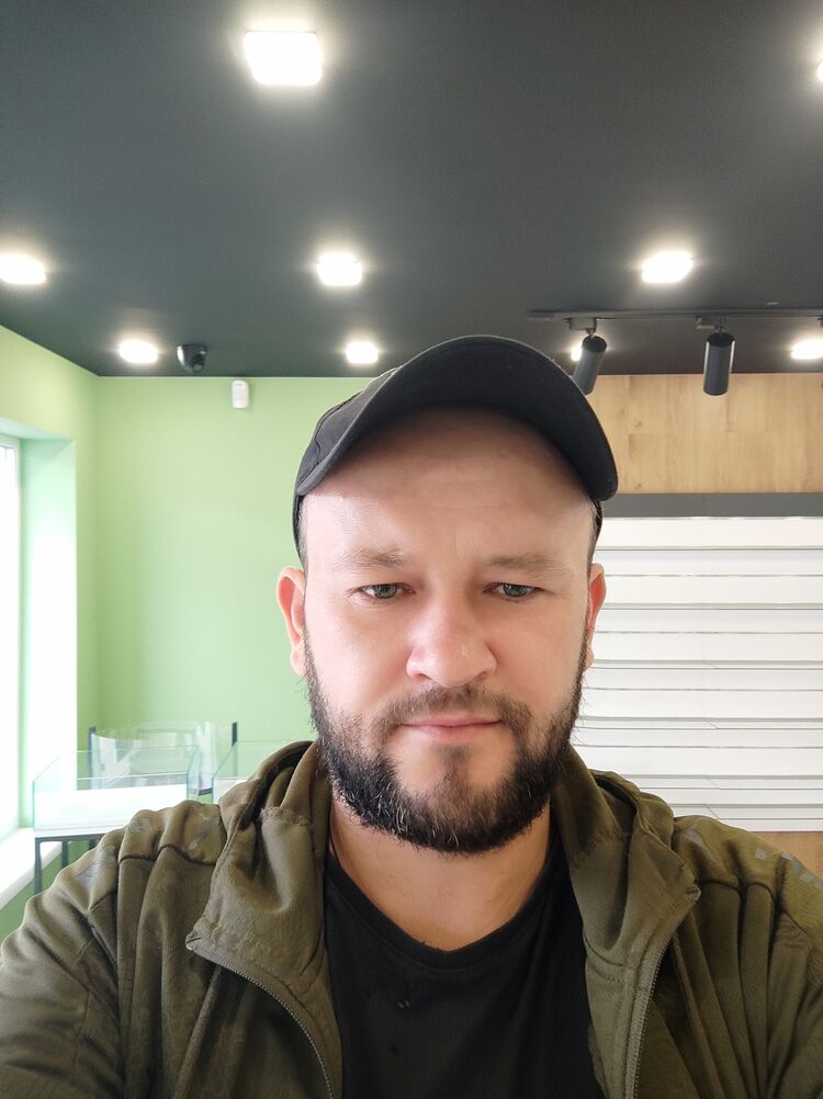  53372749  , 40 ,    