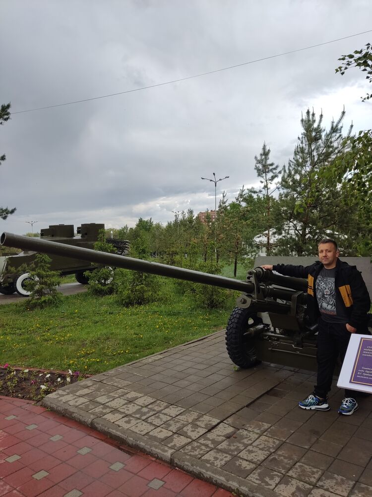  49996069  , 39 ,    Dessau