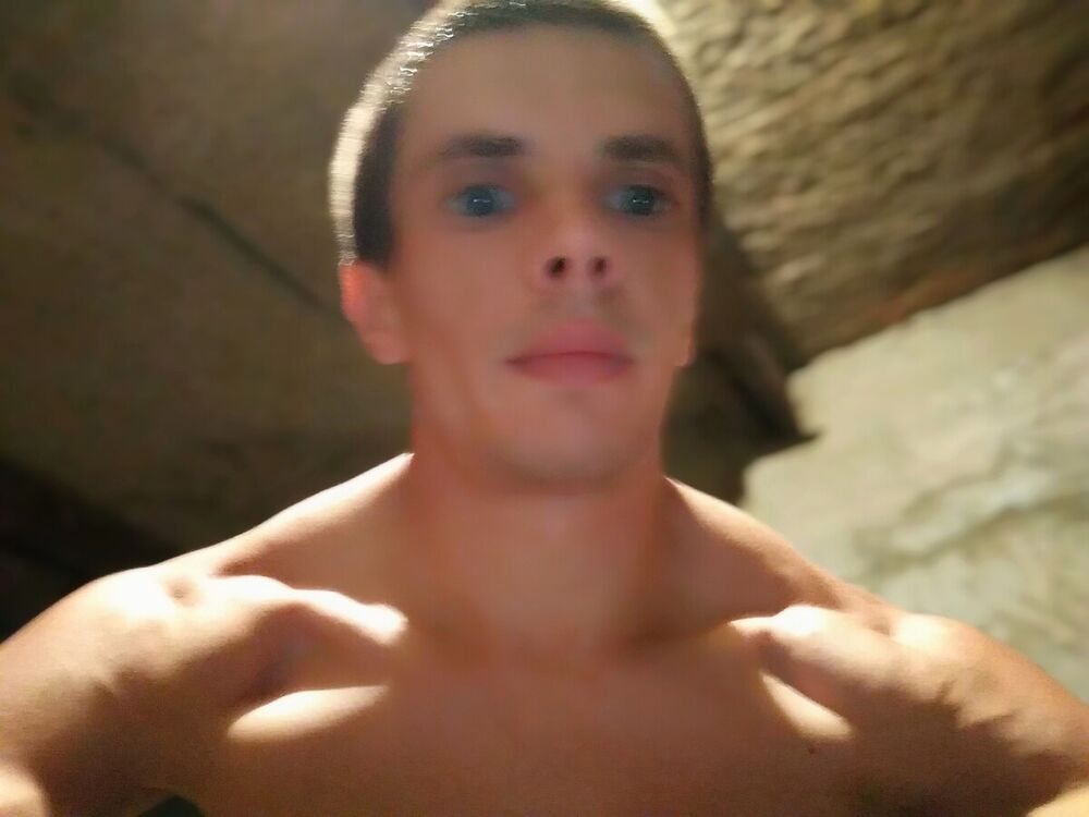  22128069  , 34 ,    