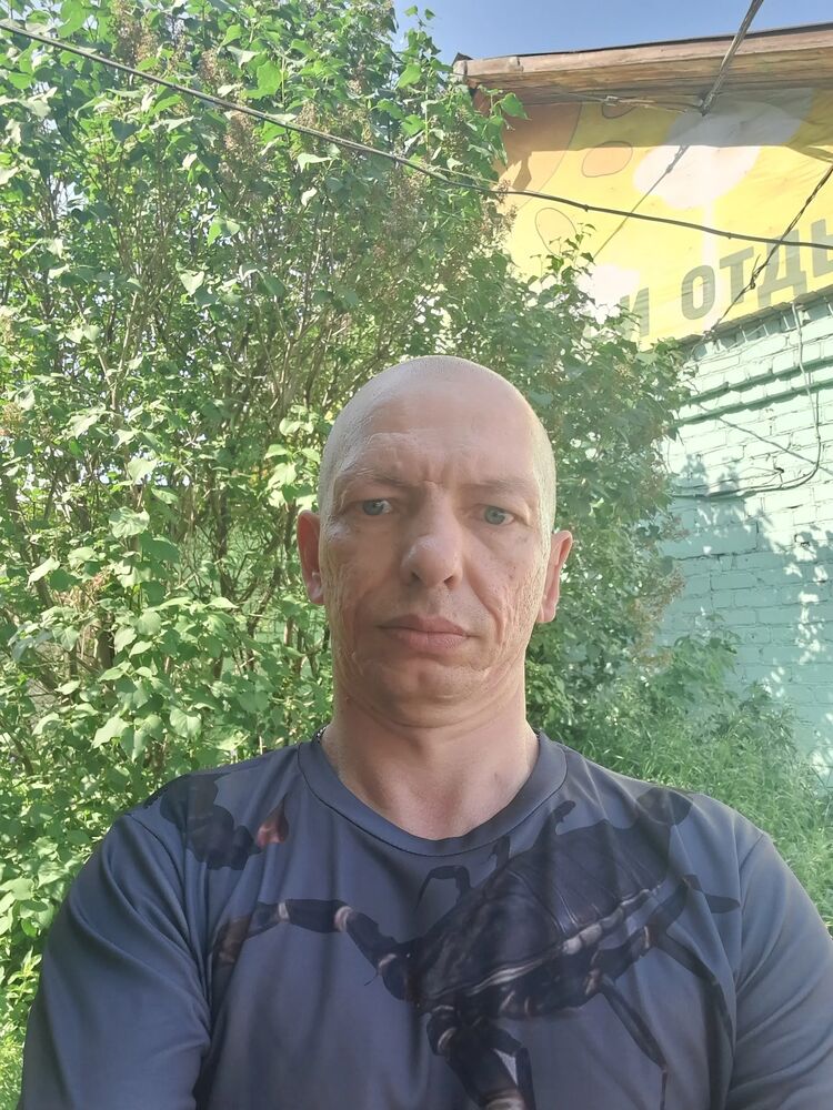  48191279  , 44 ,    