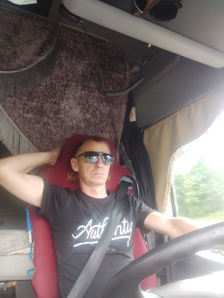 ���� 46193819 ������� �����, 42 ����, ���� ���������� � �����-����������