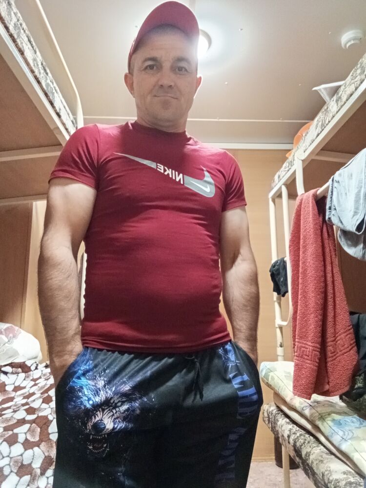  46564909  , 39 ,    