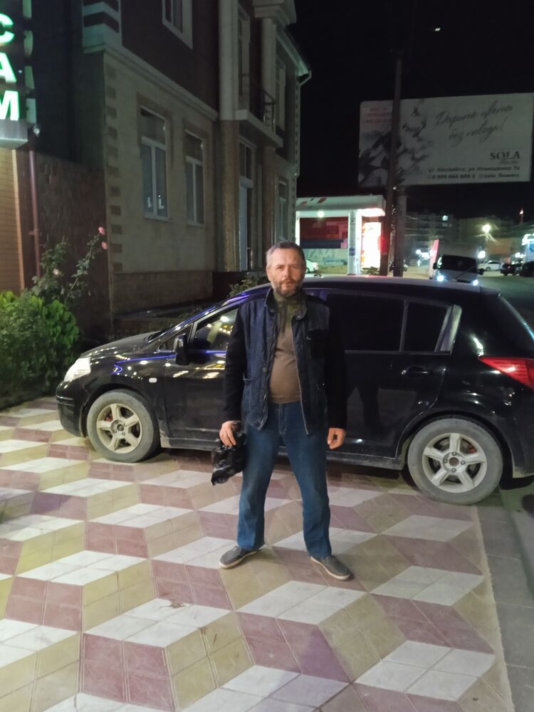 ,   Alexander, 47 ,   c 
