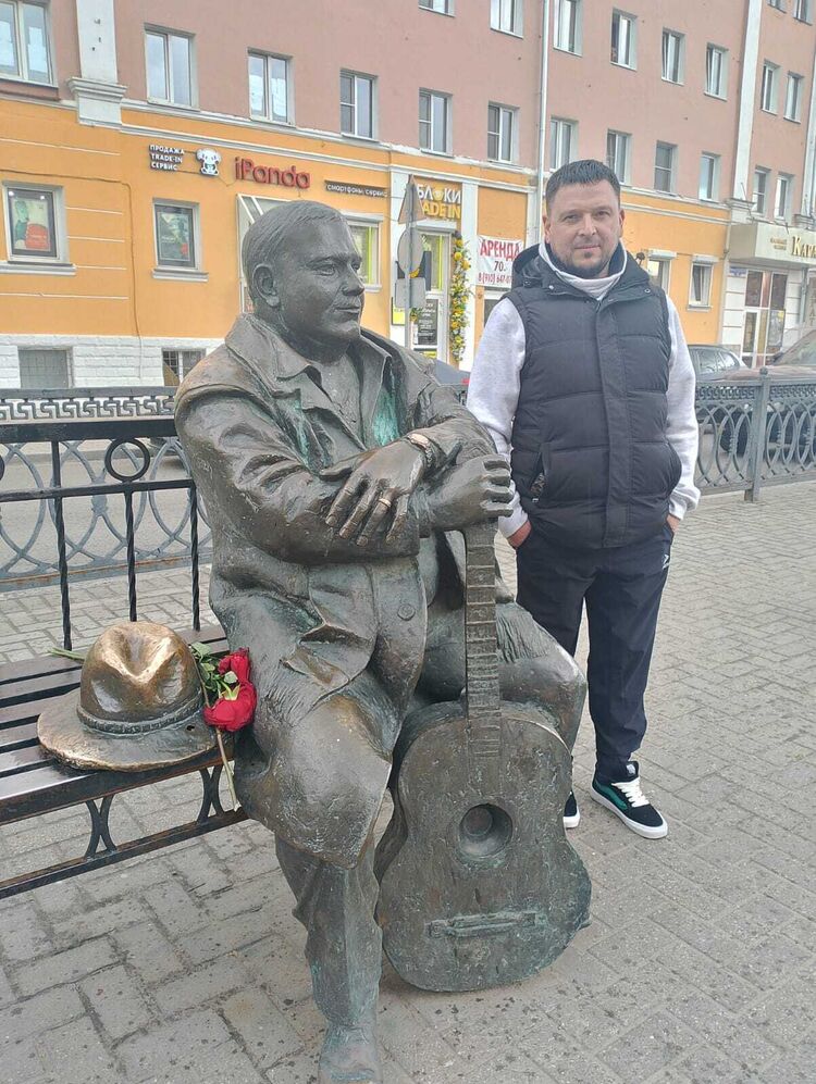  54658939  , 41 ,    -