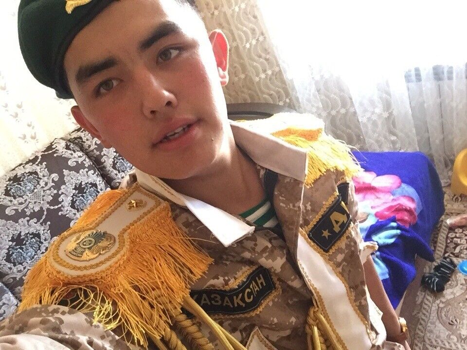  ,   Ruslan, 26 ,   ,   , c 