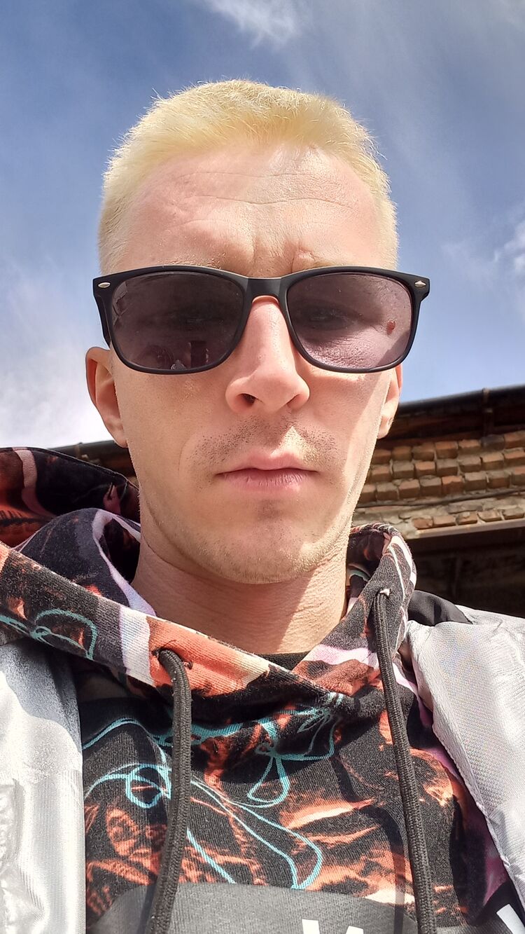  38379419  , 28 ,    