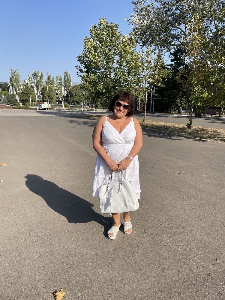  46285349  Azize, 62 ,    