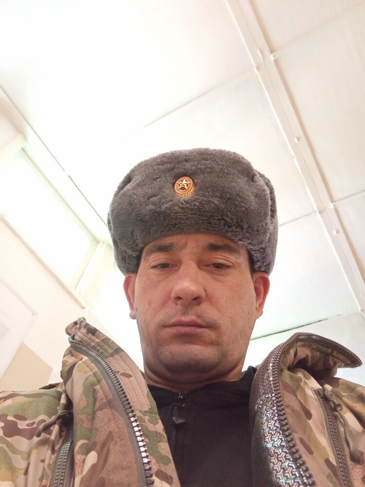  49774669  , 34 ,    