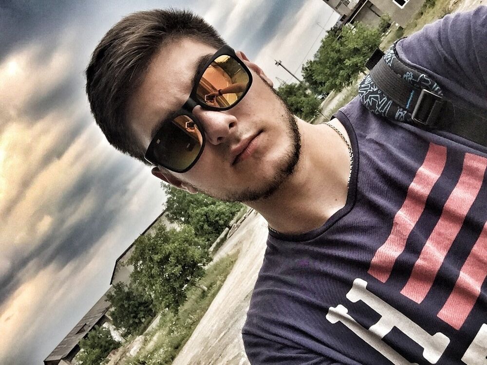  ,   Maks, 28 ,   