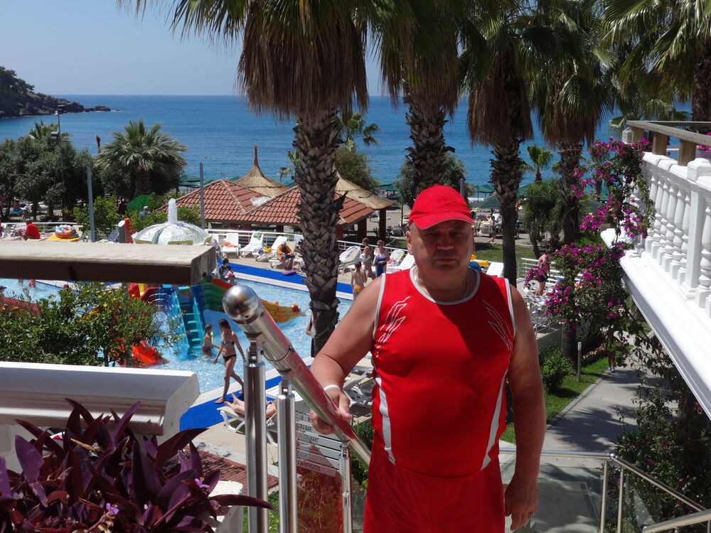  ,   Valeri, 60 ,   