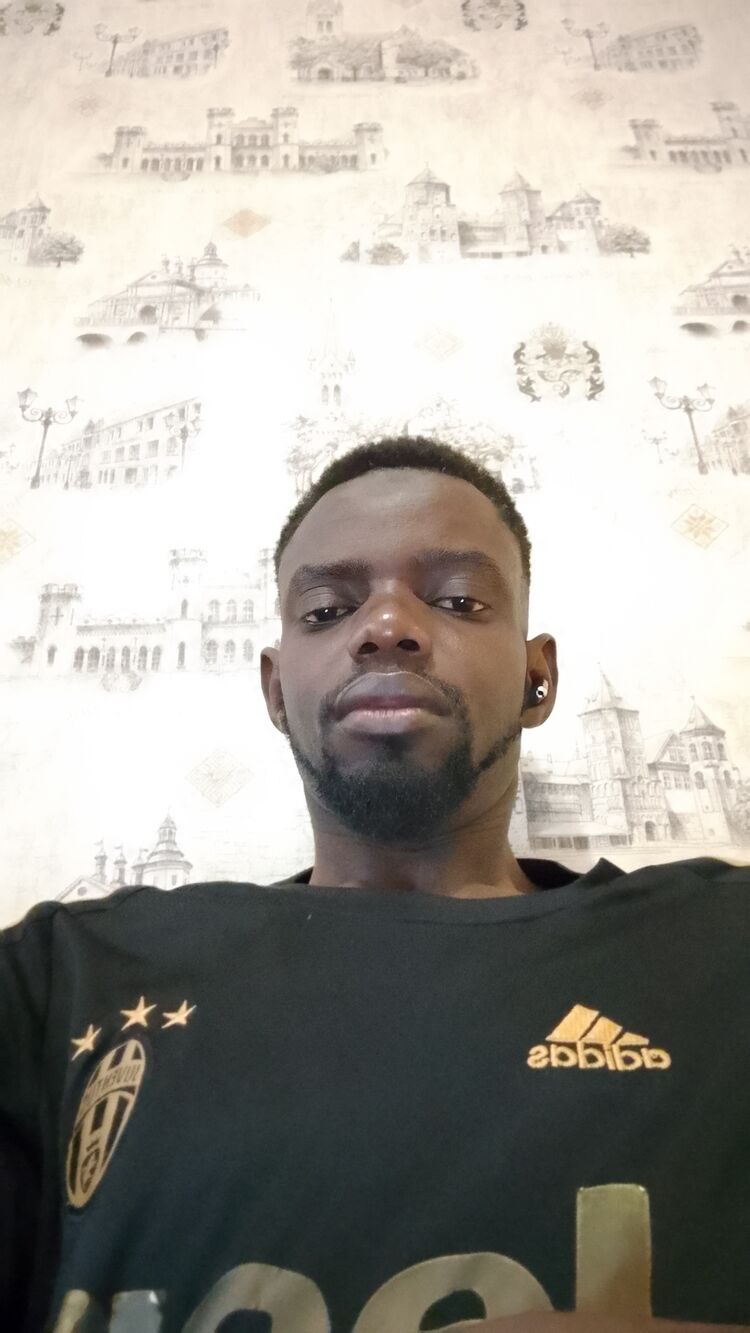  52519769  Sanneh, 30 ,    