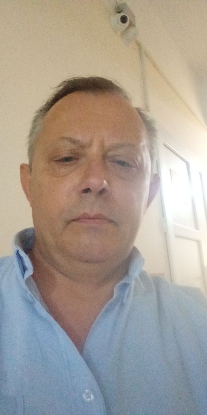  46528509  , 53 ,    