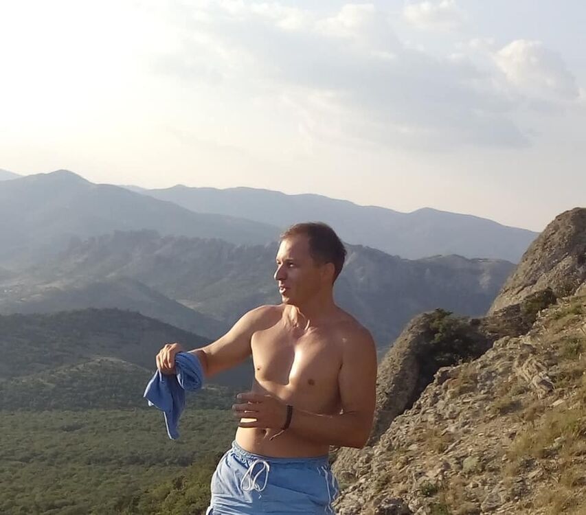  46690329  Aleksandr, 48 ,    