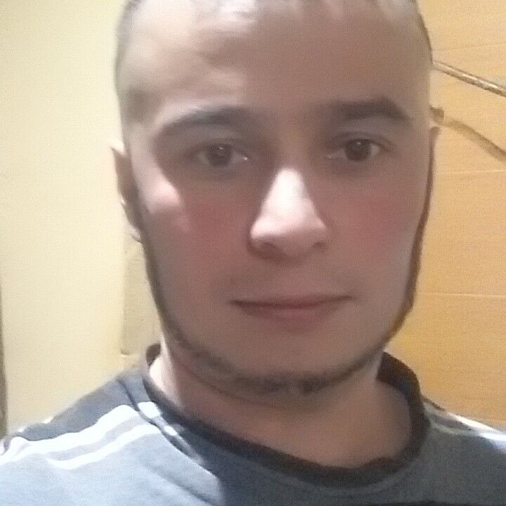  11324269  Gayrat, 40 ,    