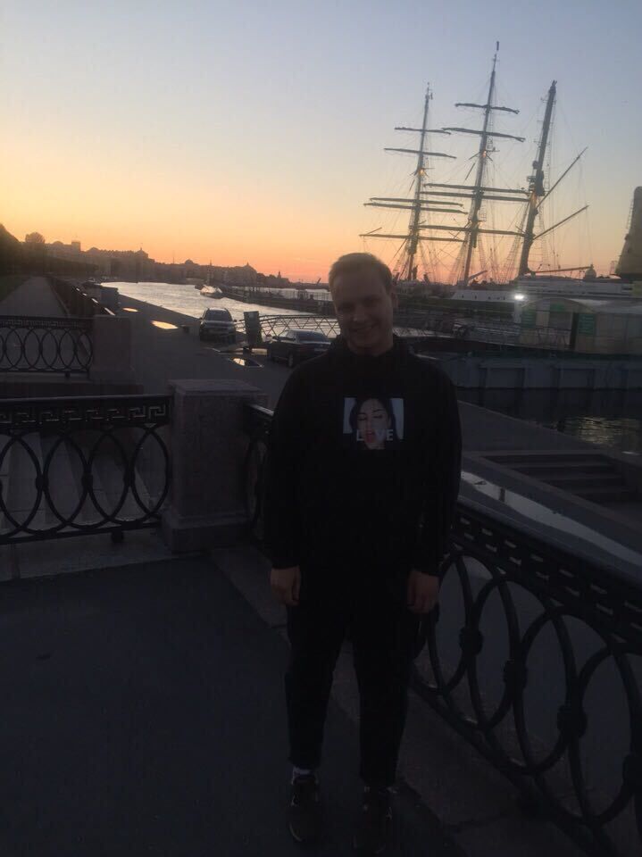  29593939  , 32 ,    -