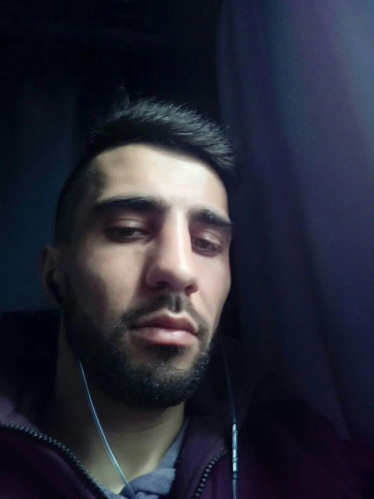  42554029  Alim, 34 ,    