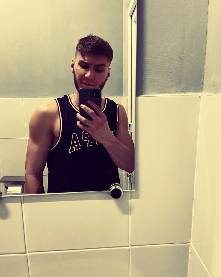  36973089  , 29 ,    