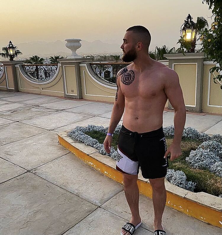  ,   Artem, 29 ,   ,   