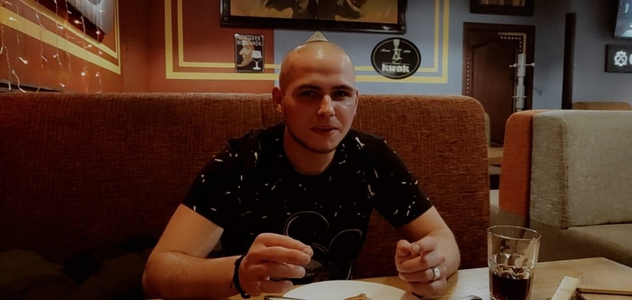  ,   Oleg, 24 ,   ,   , c , 