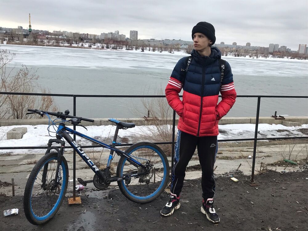 ���� 44853639 ����� LIVERToN, 20 ���, ���� ���������� � �����