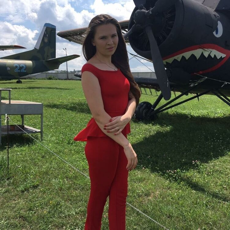 ,   , 32 ,     , c 