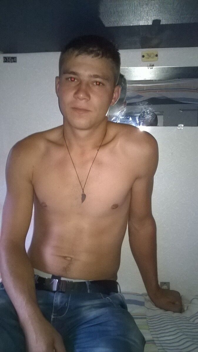  ,   JORIK, 33 ,   
