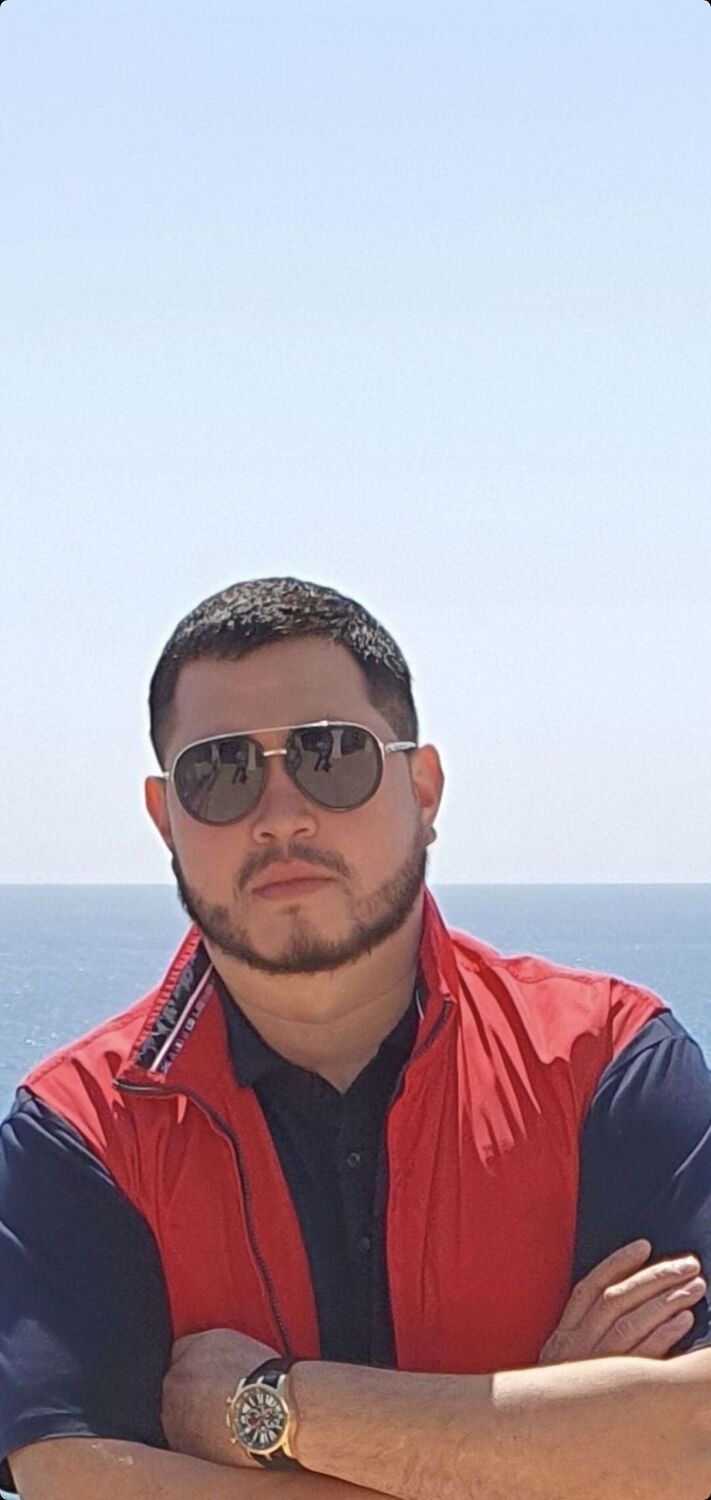  22635309  Ruslan, 50 ,    Barcelona