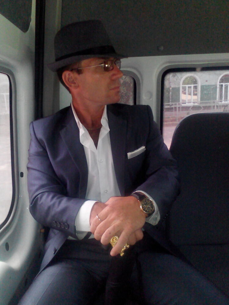  4626209  Daniil, 50 ,    