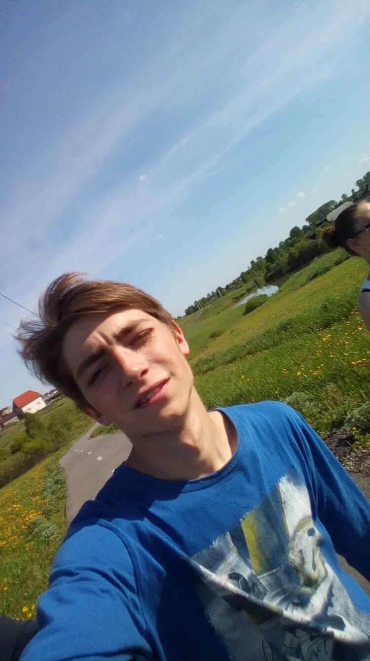  42462799  , 23 ,    -