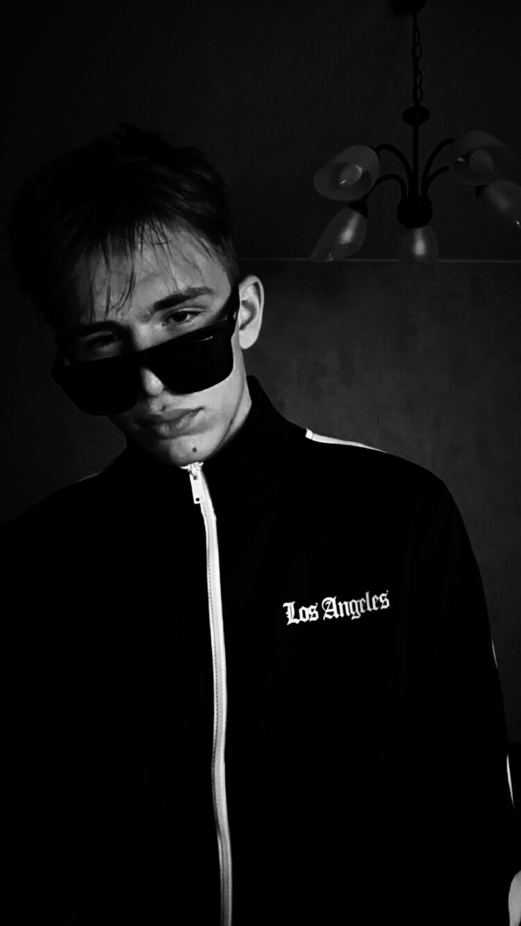 ���� 52344249 ����� ������, 18 ���, ���� ���������� � �����-����������