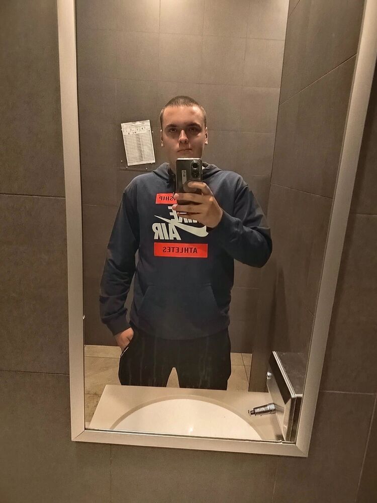  39258799  , 21 ,    