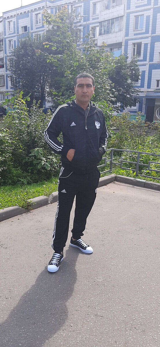  ,   Gulom, 37 ,   ,   , c 