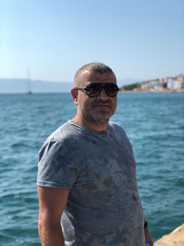  ,   Samir, 45 ,  