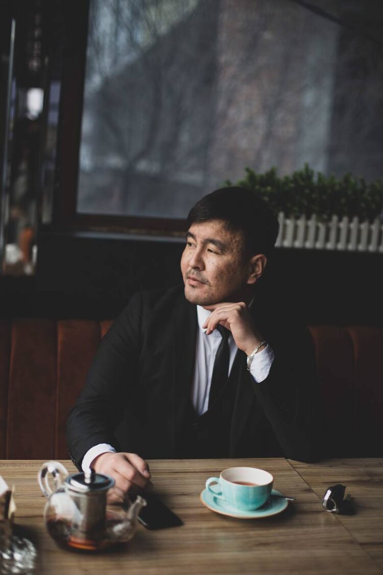  35786569  , 33 ,    -