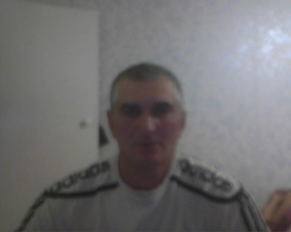  10515739  Karim, 49 ,    