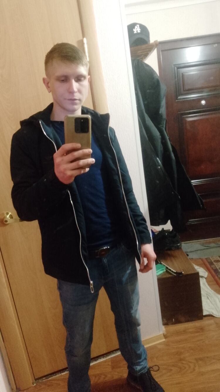  44048879  , 29 ,    -